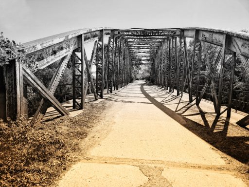 El puente de hierro